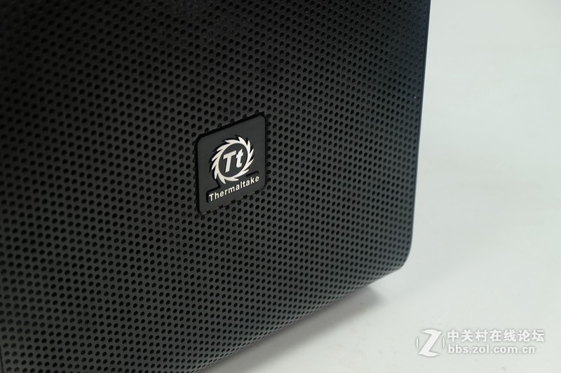 小机箱能大做文章，Tt V21安装水冷系统！~