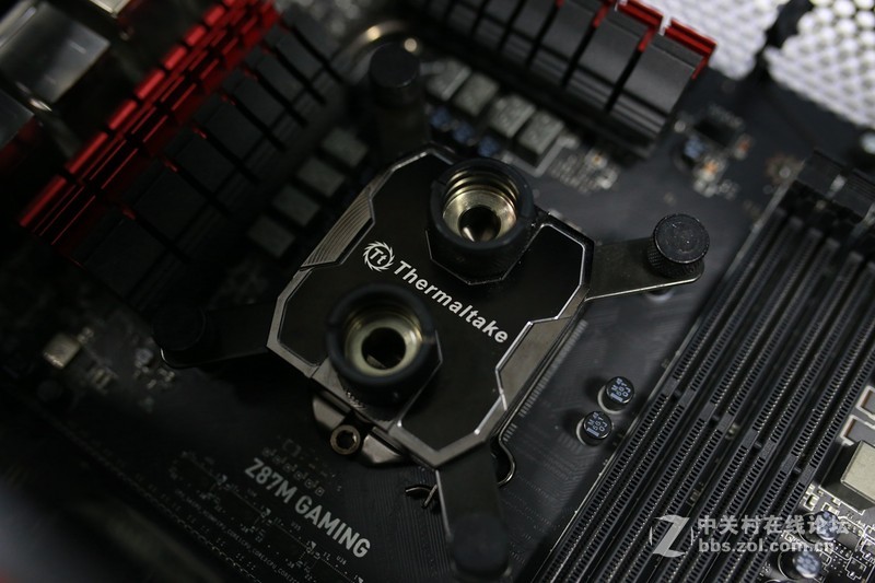 小机箱能大做文章，Tt V21安装水冷系统！~