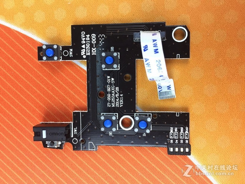 国外品牌也有性价比！骨伽700M电竞鼠标拆解