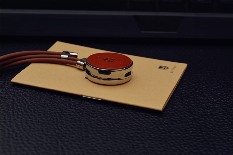 无损音乐的黄金搭档，八头牛蓝牙耳机手环播放组合体验