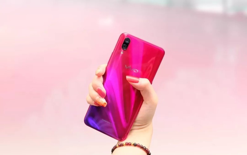 《v粉玩机》手机「正确」使用方法 | 8012年修订版