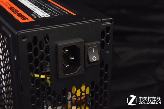 全模定制线材 游戏悍将SP500电源图赏