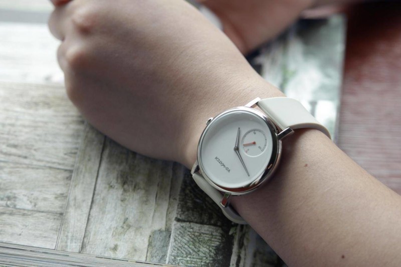 优沃绮YO-WATCH shine，让美女们再也不骂iwtach太难用的智能手表