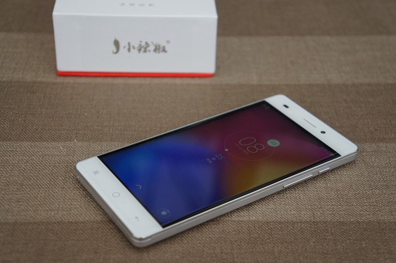 红红火火的小辣椒S1手机图赏