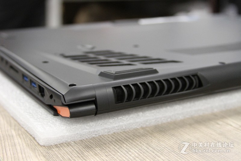 17英寸i7+GTX1070版游戏本P57X V6晒机