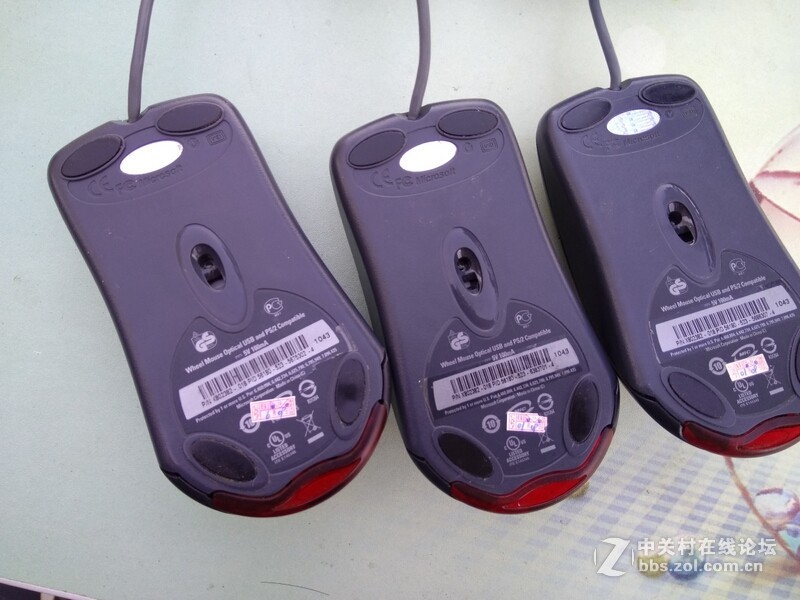 出CS CF神器神器微软IO1.0光学极动鲨3个