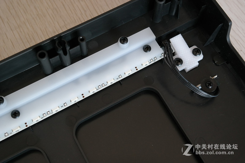 流线型RGB信仰灯！Tt夜魔钢化玻璃机箱评测装机体验