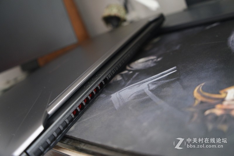 万元笔记本初体验：华硕飞行堡垒6 Plus评测