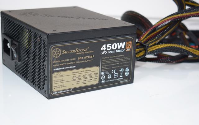 四通八达，绝不闷罐，乔思伯V8小钢炮装机体验