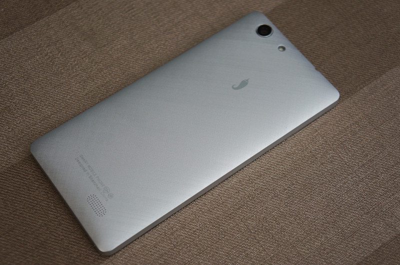 红红火火的小辣椒S1手机图赏