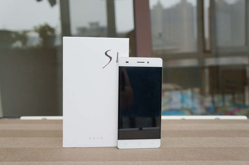 红红火火的小辣椒S1手机图赏