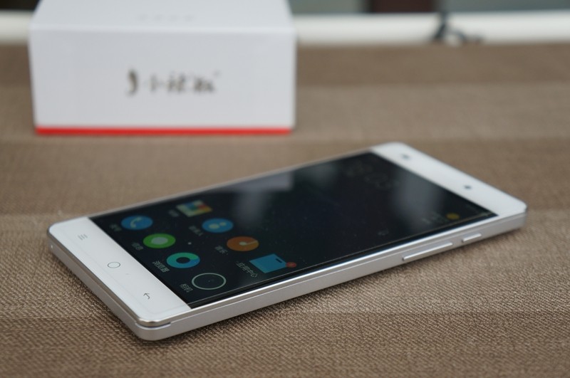 红红火火的小辣椒S1手机图赏