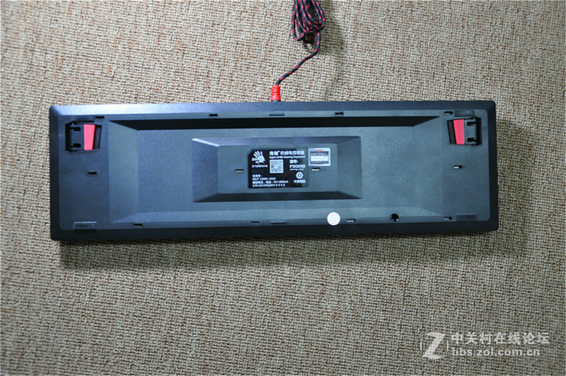 从血手幽灵F200Q底盘看机械键盘的内涵，内附干货！