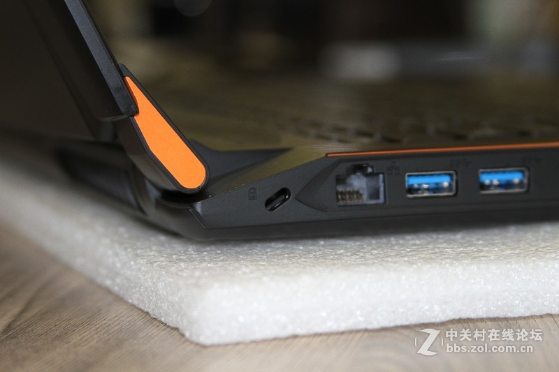 17英寸i7+GTX1070版游戏本P57X V6晒机