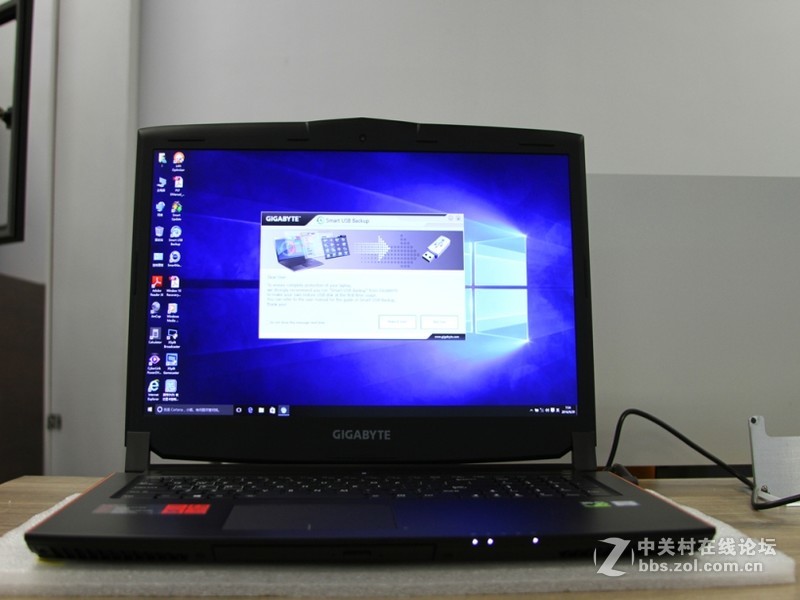 17英寸i7+GTX1070版游戏本P57X V6晒机