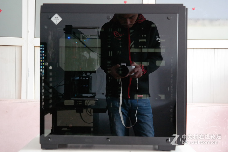 流线型RGB信仰灯！Tt夜魔钢化玻璃机箱评测装机体验