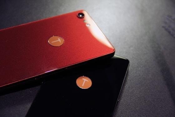 锤子坚果Pro 2上手：老罗口中说的金线“不存在的”