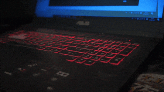 万元笔记本初体验：华硕飞行堡垒6 Plus评测