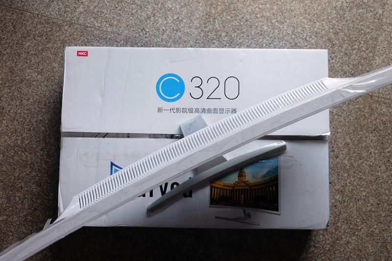 入手HKC C320曲面显示器体验分享（多图慎入）