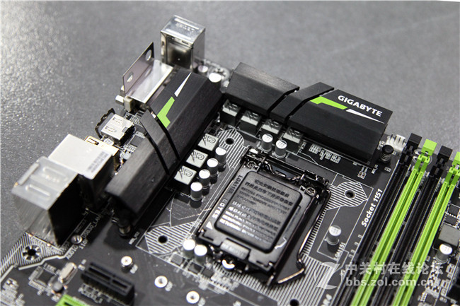 天边射来一道绿光，蓝宝石380黑钻+I5 6500装机晒脸中