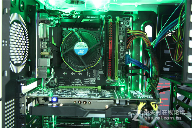 天边射来一道绿光，蓝宝石380黑钻+I5 6500装机晒脸中