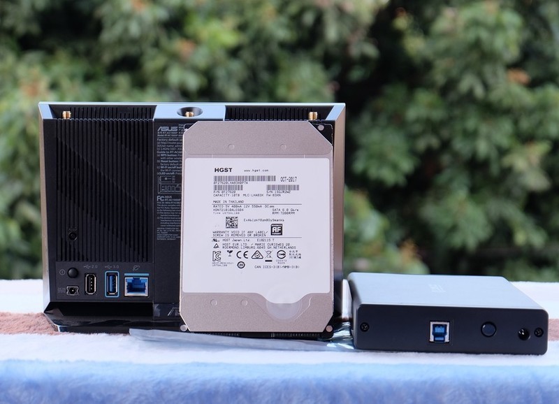 #超大容量 自由存储＃手把手教你怎么用路由器组简易NAS系统 HGST 10TB