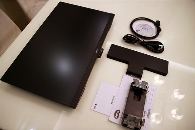 呵护孩子，从一台“护眼”显示器开始！