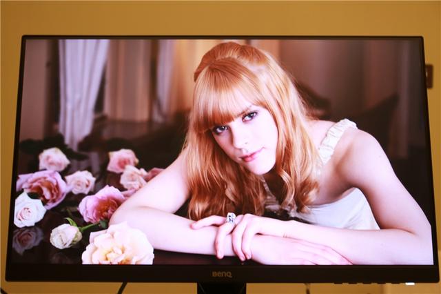 呵护孩子，从一台“护眼”显示器开始！