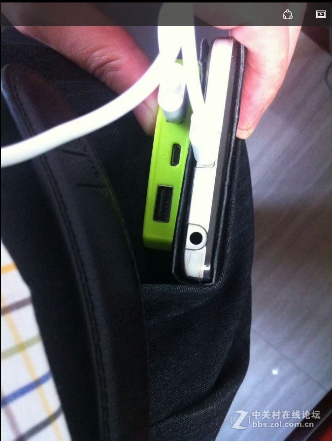 体验台电T9移动电源