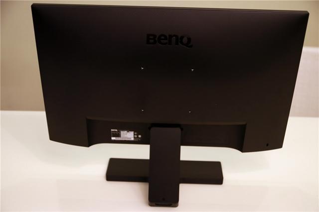 呵护孩子，从一台“护眼”显示器开始！