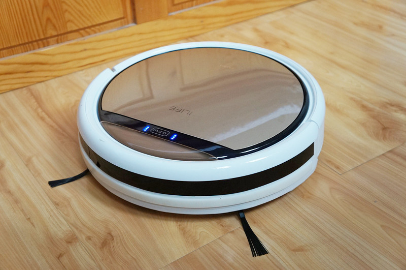 买个拖地机送女王：驰为ilife甲壳虫V5旗舰版地面清洁机器人到手玩