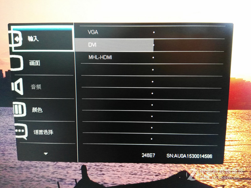 #美好视界，色动人心#“色动人心”之选，飞利浦246E7QDSR显示器色彩