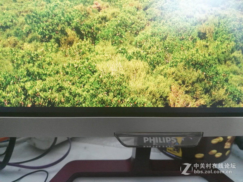 #美好视界，色动人心#“色动人心”之选，飞利浦246E7QDSR显示器色彩