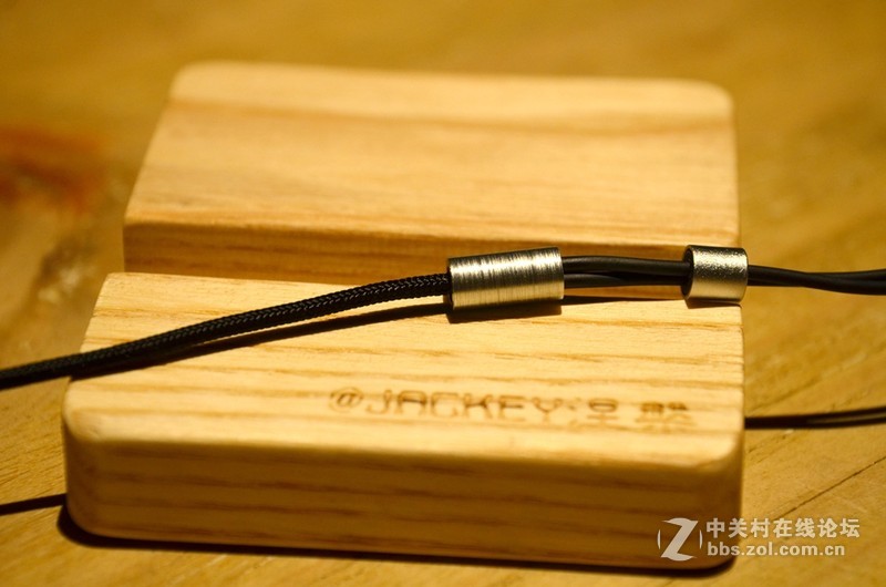 低频感人，挥之不去一傲胜TX10碳纤维耳机体验