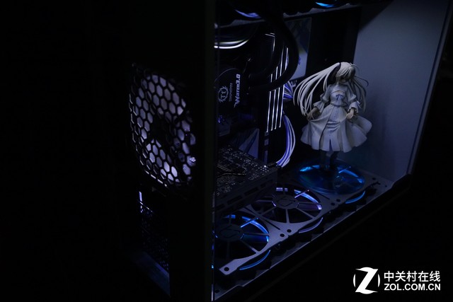 「Z玩主」岂止于白 