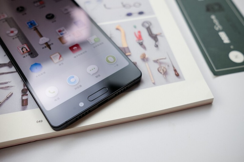 带你们看坚果3它的新亮点：Smartisan 锤子科技 坚果3 智能手机 评测体验