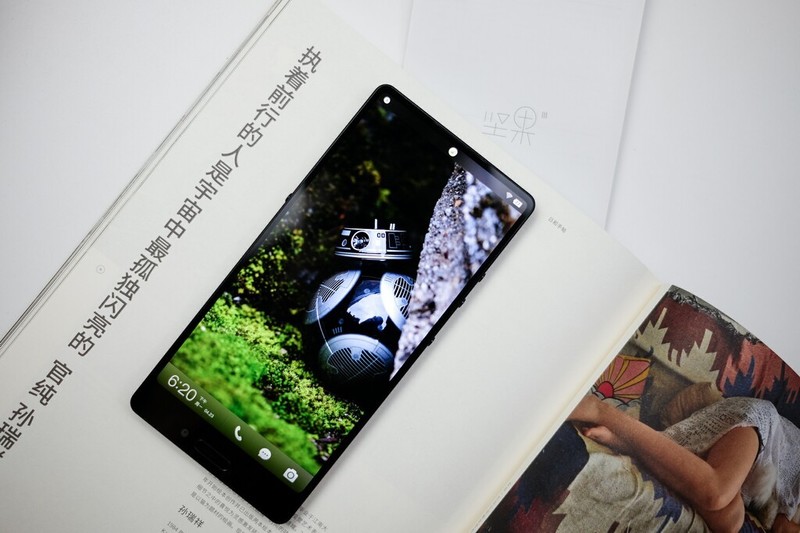 带你们看坚果3它的新亮点：Smartisan 锤子科技 坚果3 智能手机 评测体验