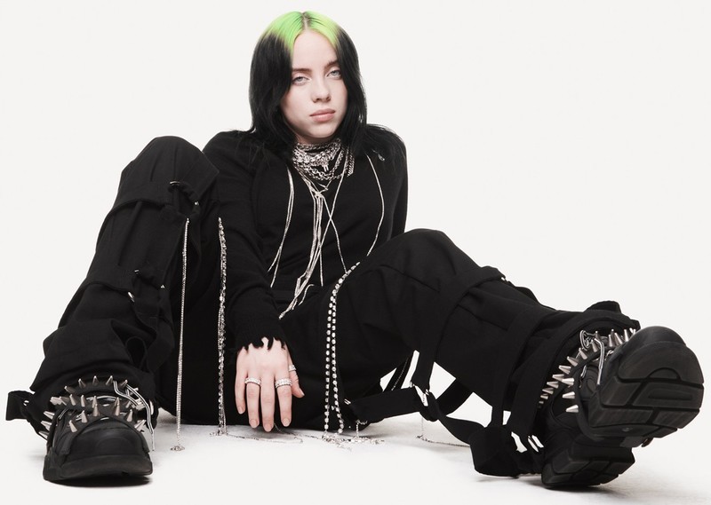 苹果斥资 2,500 万美元买下 Billie Eilish 纪录片版权