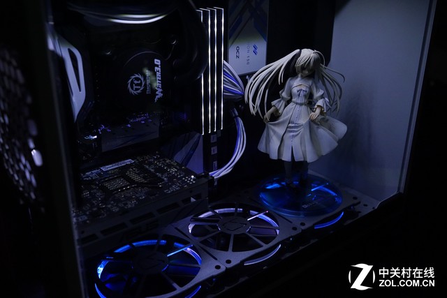 「Z玩主」岂止于白 