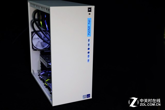 「Z玩主」岂止于白 