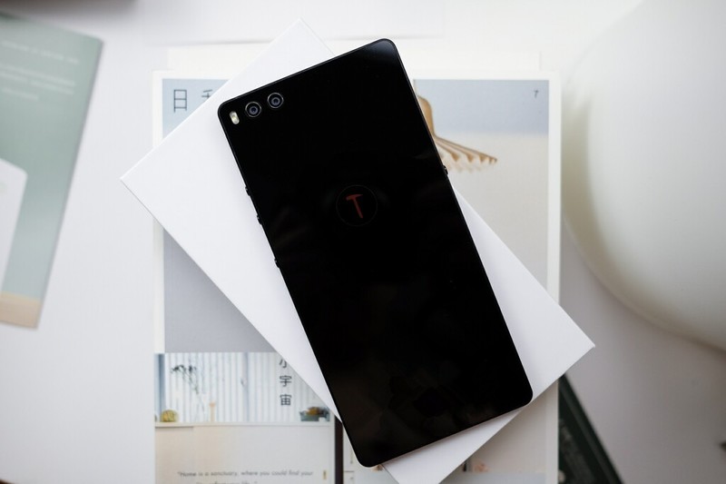 带你们看坚果3它的新亮点：Smartisan 锤子科技 坚果3 智能手机 评测体验