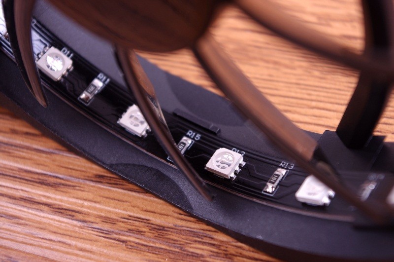 鑫谷RGB套件开箱赏析