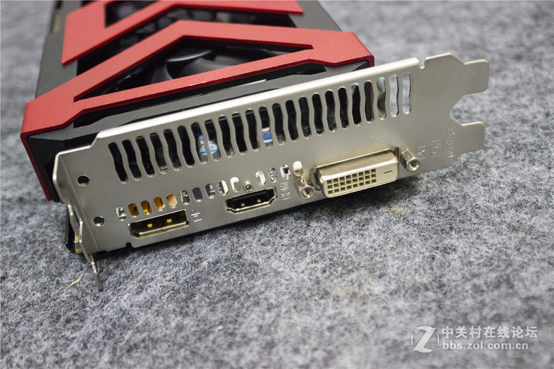 迪兰rx5604gxserial战神入门显卡也这么有bi格