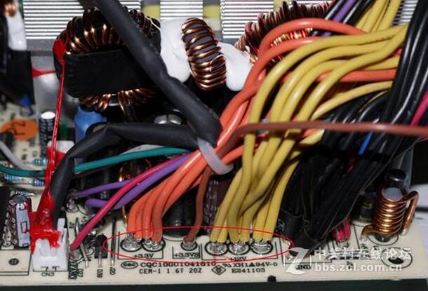 航嘉MVP500内部以简单说一下