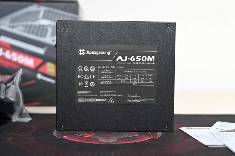 全日系电容也有白菜价，美商艾湃电竞AJ-650M确实厚道