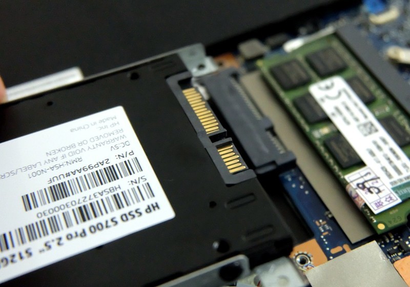 手把手教你换固态硬盘 让你的笔记本可以再战三年