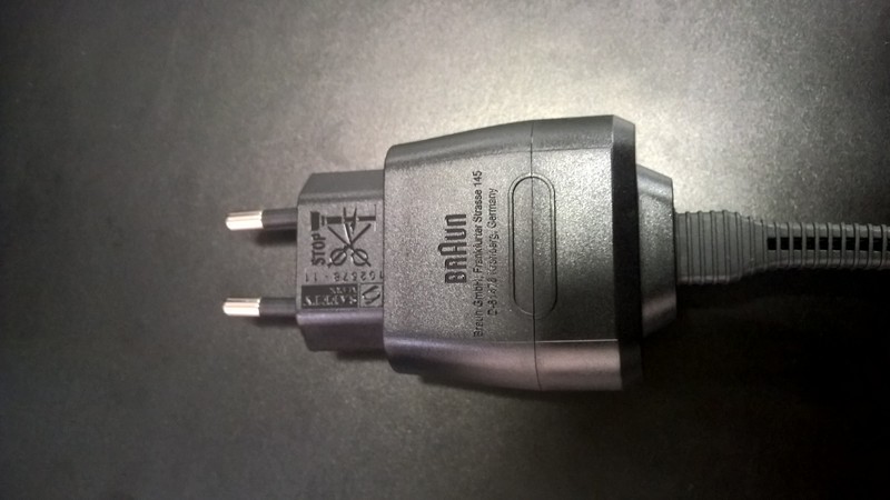 #博朗新三系免费试用#我没他帅-博朗3080S【开箱篇】