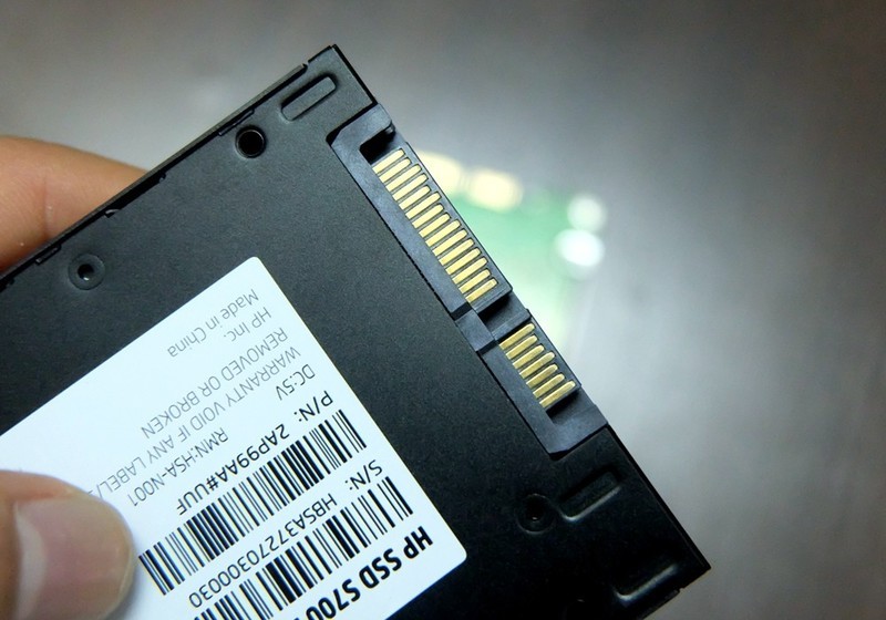 手把手教你换固态硬盘 让你的笔记本可以再战三年