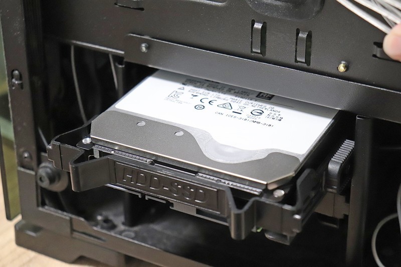 #超大容量 自由存储＃再也不愁空间不够了，HGST 10TB NAS硬盘开箱、简测篇