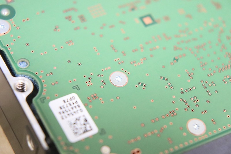 #超大容量 自由存储＃再也不愁空间不够了，HGST 10TB NAS硬盘开箱、简测篇